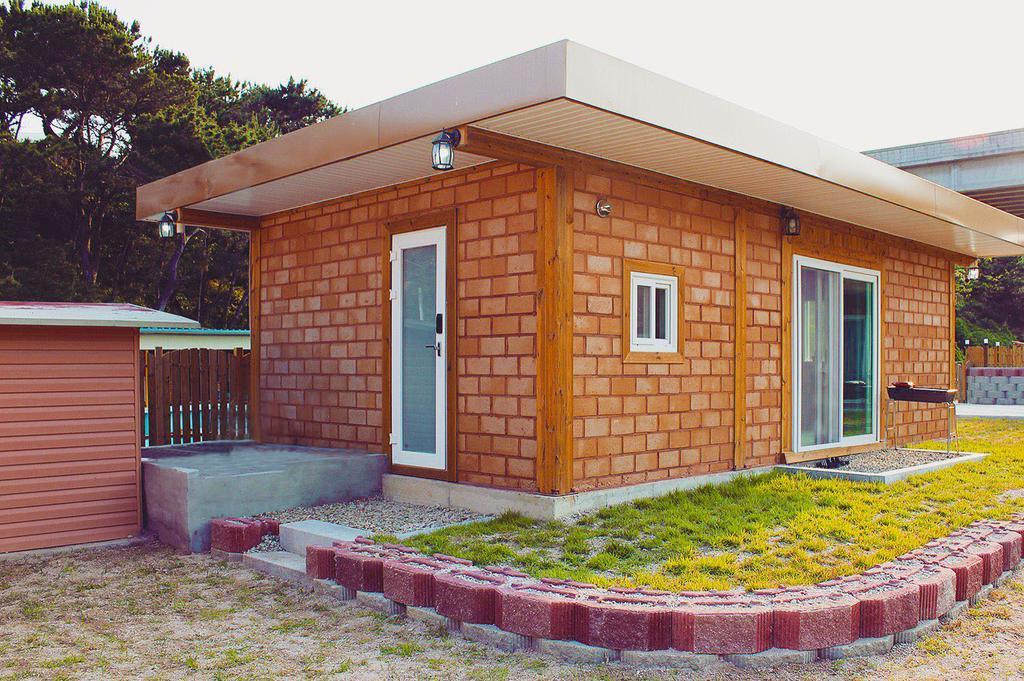 Tobang Red Clay Pension Pohang Eksteriør billede